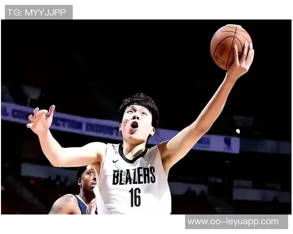 半场战报杨瀚森未登场开拓者落后骑士9分克林根状态低迷遭阿伦压制